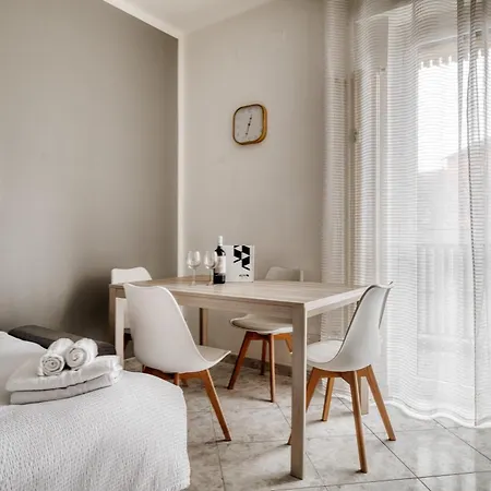 Modern Apartment - 7 Min To Linate Milano